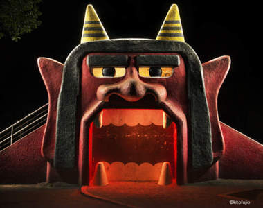 《公園遊具記錄》用攝影改變平常不起眼的遊樂設施