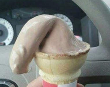 《總能引發話題的冰淇淋》融化時最有遐想空間......