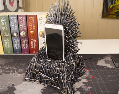 冰與火之歌《鐵王座充電座》原來千把鐵劍是這麼來的(•̀ω•́ )ゝ✧