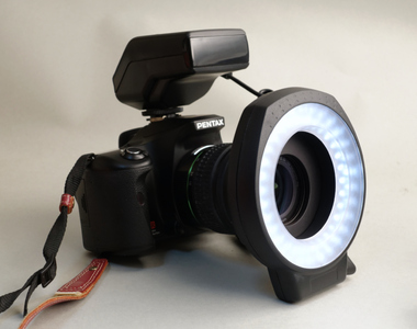 自製《甜甜圈攝影燈》只要用廚房排水口蓋橡皮加工就可以了唷