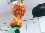 期間限定《地鐵上的炸雞拉環》千萬別在半夜搭上這班車...... 期間限定《地鐵上的炸雞拉環》千萬別在半夜搭上這班車......