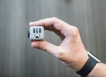 《紓壓方塊Fidget Cube》消除手癢想亂按開關的焦慮感 《紓壓方塊Fidget Cube》消除手癢想亂按開關的焦慮感