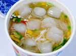 日清泡麵夏季限定《鯛魚柚子風味素麵》加冰塊冷冷的也可以吃喔 日清泡麵夏季限定《鯛魚柚子風味素麵》加冰塊冷冷的也可以吃喔