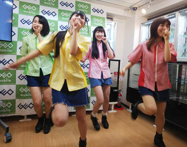 秋葉原出現《正職是修手機的偶像團體》表演是唱歌跳舞和…修手機