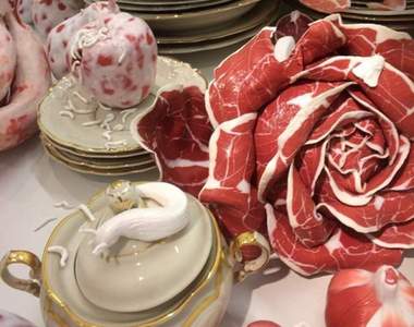 想吃卻無法吃的《生肉藝術品》你無法想像竟然是用__做的生肉...