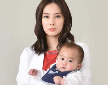 日劇《房仲女王》特別篇　三軒家主任竟然帶著小孩回來了！？