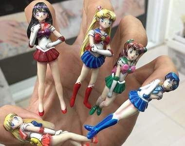 超浮誇《美少女戰士指甲彩繪》還可拆式也太巧思了~