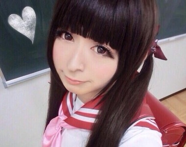 《40歲的爸爸是柔弱美少女》這麼可愛一定是……大叔ヽ(✿ﾟ▽ﾟ)ノ