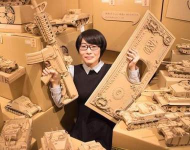 《紙箱女子的神創作》擬真度太高各種主題都難不倒她