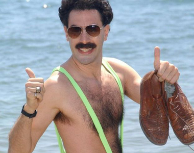 穿「芭樂特男基尼」在哈薩克被捕 芭樂特表示願意幫付罰款...