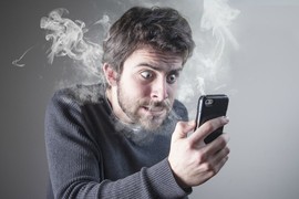 本日最夯《傳錯號碼簡訊》最後竟然吵起來了到底是? 本日最夯《傳錯號碼簡訊》最後竟然吵起來了到底是?