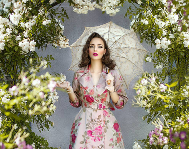 生錯時代《穿越美女Idda van Munster》最錯亂的就是她的IG跟FB了