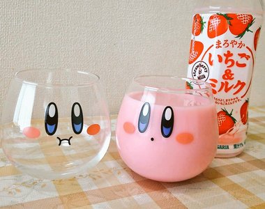 《星之卡比25周年一番賞》圓滾滾玻璃杯正確使用就可以變身成星之卡比 ❤