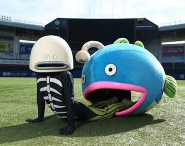 《謎之魚》日本超魔性吉祥物三種形態「脫殼」效果讓人無力吐槽...
