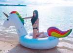 《彩虹小馬泳裝妹》Bambi夏筠婷在關島上的性感大爆發 《彩虹小馬泳裝妹》Bambi夏筠婷在關島上的性感大爆發