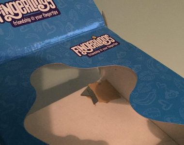 惡夢《聖誕禮物被人貼刀片》到底是出於什麼心情要這樣害人