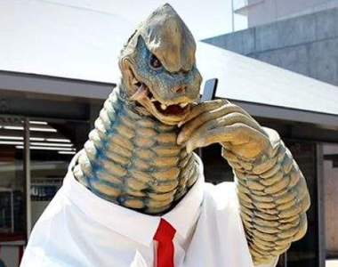 《大怪獸的社畜日常》曾經稱霸一方如今變成了地方公司的小職員QQ