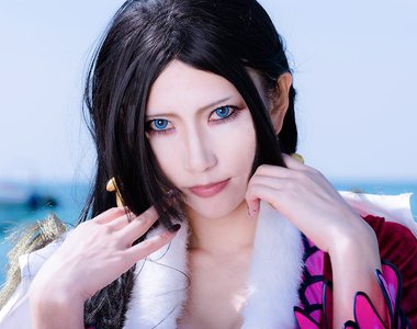 鷹村アオイ《41歲媽媽也可以是Cosplay玩家》超棒的熟女性感無可比擬