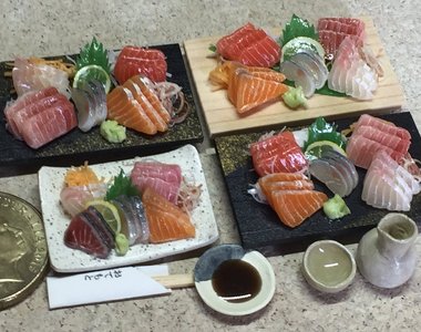 《超可口微型美食》這生魚片怎麼可以這麼逼真～看得我都餓了