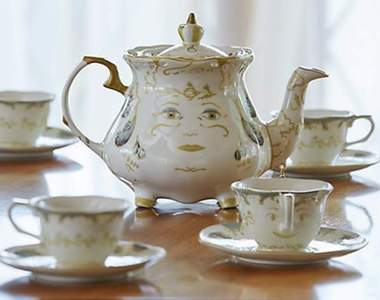 迪士尼《美女與野獸茶具組》販售啦~超還原的商品瞬間引發話題!