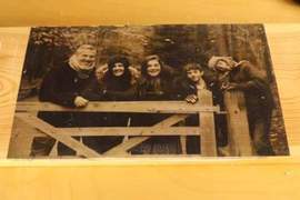 讓回憶不退色《把照片轉印到木頭上》用兩樣小物輕鬆搞定