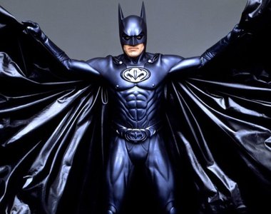 拍出最爛英雄片《蝙蝠俠4：急凍人》導演20年後道歉了...