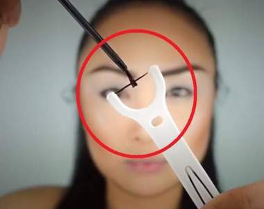 《用牙線畫眼線》看似奇怪的化妝法真的能用唷