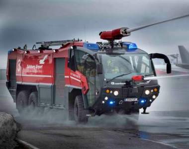 變形金剛原型 韓國引進可以射很遠很遠的《超強力新型消防車》