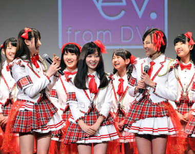 否認不合《Rev.from DVL宣布3月解散》橋本環奈要追自己的夢...