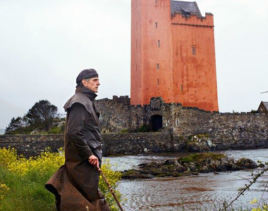 演員「傑瑞米艾朗」住在古堡裡 這是城堡控的終極夢想吧