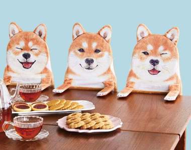 《柴犬收納抽屜架》完全再現貪吃狗狗爬上桌的可愛模樣❤