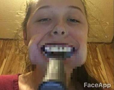 《狂飯在嘴裡放OO證明對偶像的愛》孩子你到底怎麼了......