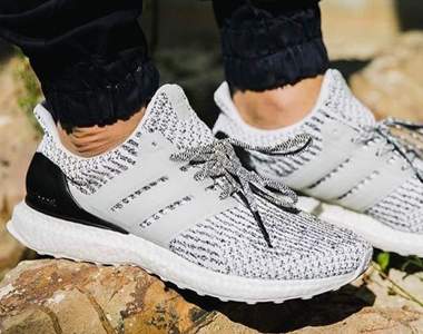《Adidas Ultra Boost 3.0》擋不住的黑白針織魅力