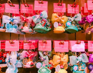 東京迪士尼限定《公主風米老鼠帽系列吊飾》全都好夢幻又可愛啊( ♥д♥)