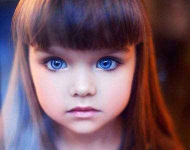 妖精系幼女《Anastasiya Knyazeva》美的跟洋娃娃一樣 讓人想抱回家