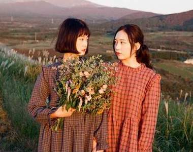 激推《韓式友情照怎麼拍》拍成這樣我就不信按讚數不破百(握拳)