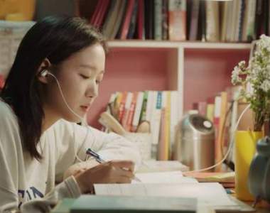 來聽聽《2017上半年度熱門歌曲》每一首都是朗朗上口的神曲阿