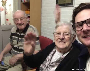 《荷蘭大學生住養老院》這真的是個很值得學習的政策