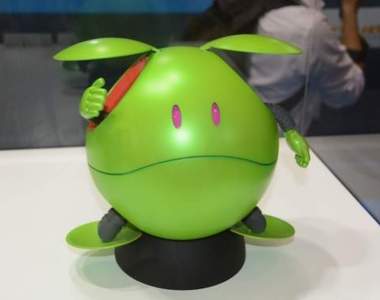 機動戰士鋼彈《寵物機器人「哈囉」》造型AI對話機器人明年發售