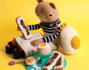 表情小厭世《動物擬人羊毛氈布偶》介於可愛與詭異的界線之間♥