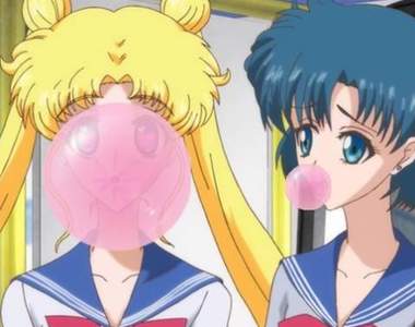 結局超展開《跟女同學要了一整學期的口香糖》在最後一節課竟然收到......