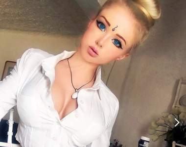 《真人版芭比娃娃》烏克蘭娃娃女朝著完美目標又更近了一步