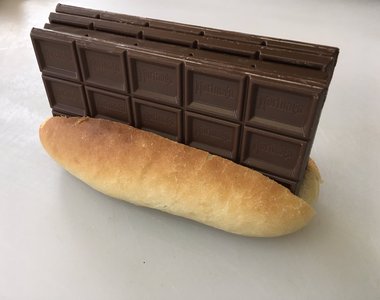 情人節最狂《巧克力家常菜麵包》加了整片巧克力板的心意請收下(沉重)