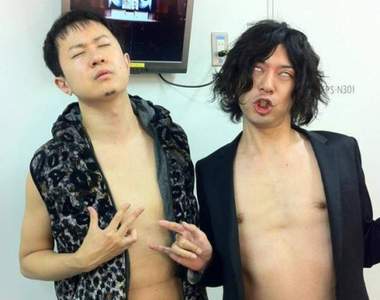 《杉田智和與岸田メル公然調情》紳士聲優和變態繪師也要BL了嗎