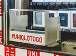 這樣賣也可以《Uniqlo販賣機問世》還有什麼做不到的 這樣賣也可以《Uniqlo販賣機問世》還有什麼做不到的