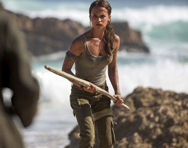 Alicia Vikander《古墓奇兵》劇照公開 嬌小的蘿拉各位OK嗎？