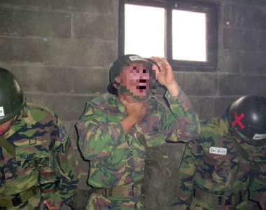 柯南音樂預備《中校中彈死在軍營禁區》更離奇的在後頭