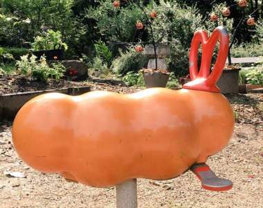 《炸蝦公園遊具》只有我覺得看起來像便便嗎