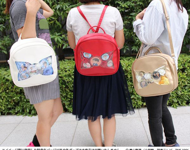 痛包再進化《名偵探柯南風格造型痛背包》有點小書包的風格超可愛