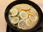 東京池袋知名《檸檬拉麵》帶著檸檬清香又獨特的清爽口味~ 東京池袋知名《檸檬拉麵》帶著檸檬清香又獨特的清爽口味~